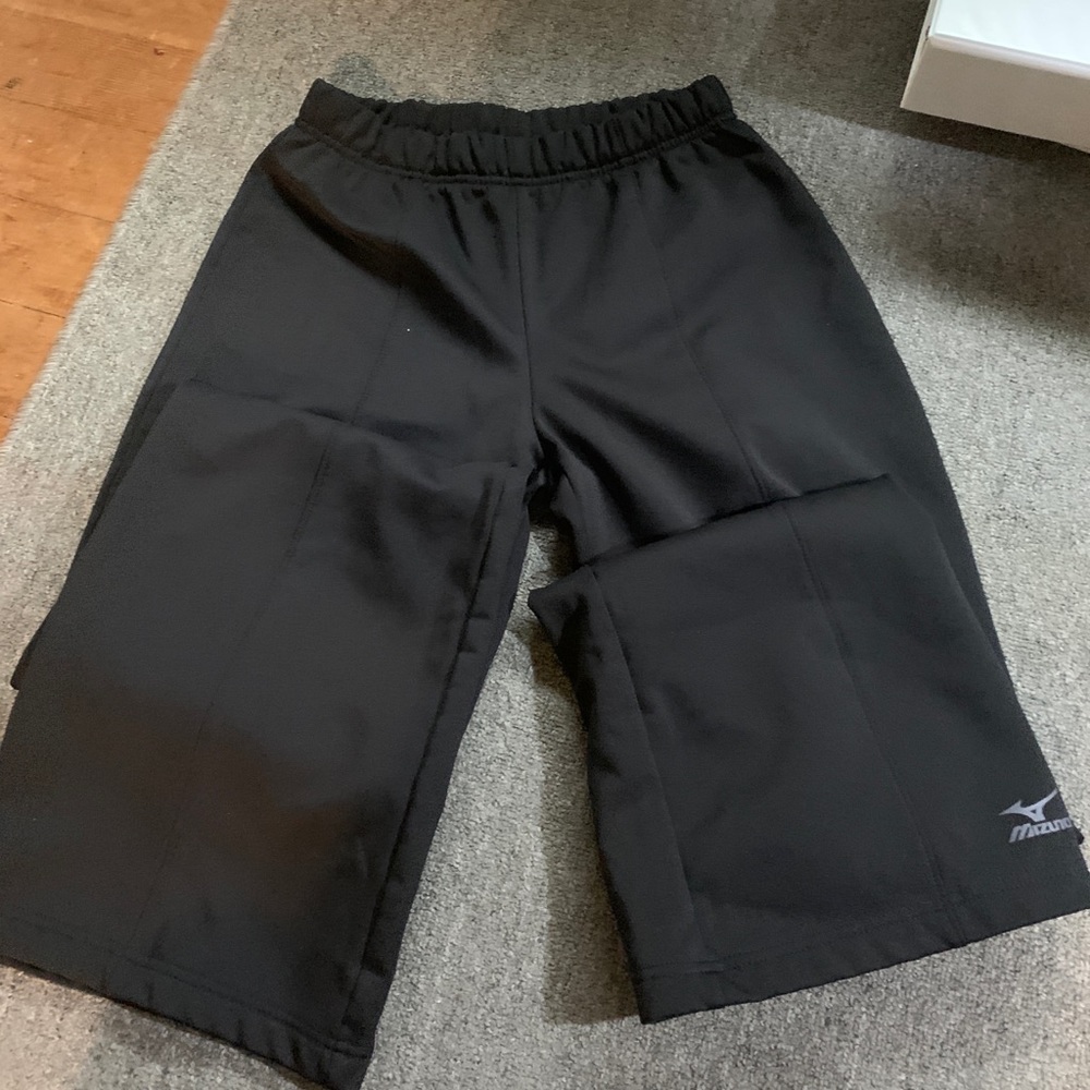 Mixing sweat pants